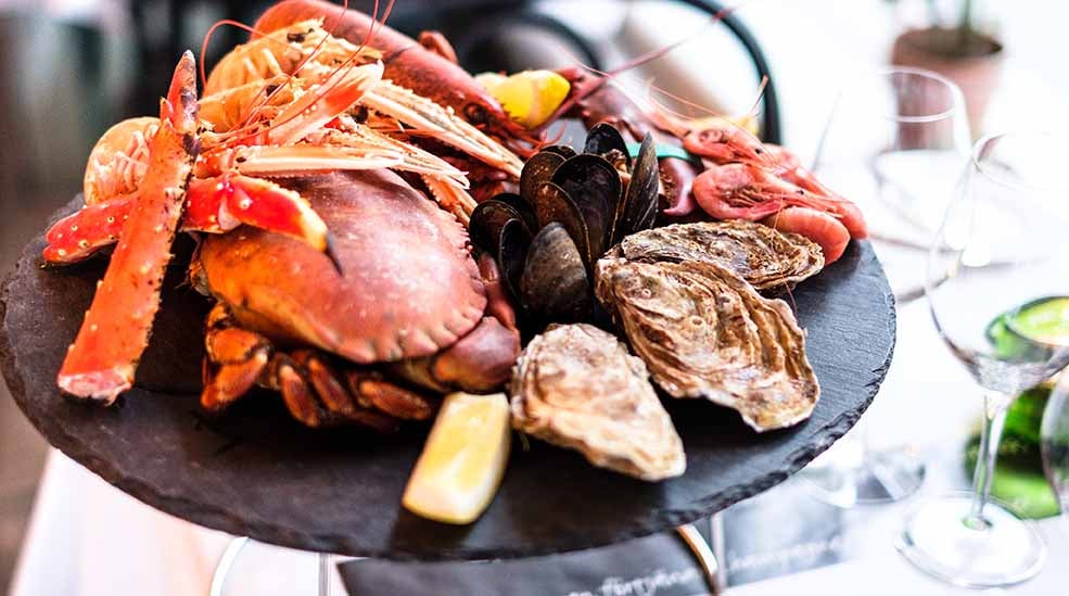 Middag och övernattning